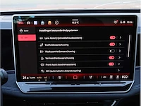 Volkswagen passat variant 1.5 ehybrid phev 272pk automaat 2025 hybride benzine garantie 2030 - afbeelding 57 van  80