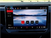 Volkswagen passat variant 1.5 ehybrid phev 272pk automaat 2025 hybride benzine garantie 2030 - afbeelding 62 van  80