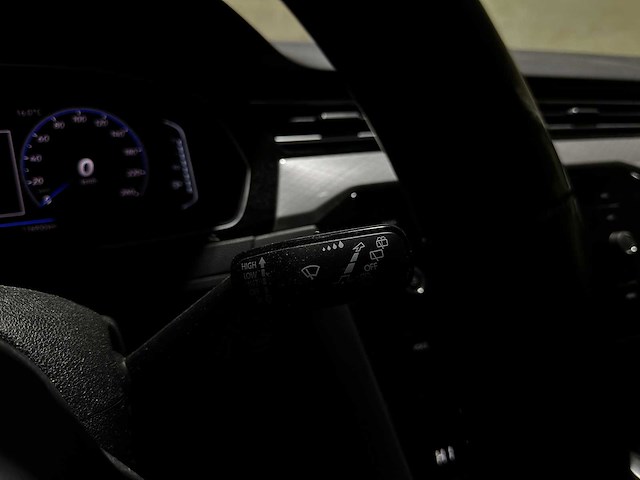 Volkswagen passat variant 1.5 tsi business 150pk 2020 (origineel-nl+1e eignaar), j-046-xk - afbeelding 19 van  44
