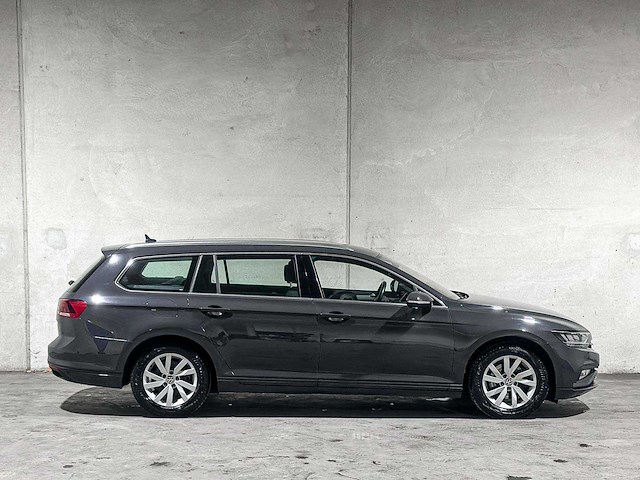 Volkswagen passat variant 1.5 tsi business 150pk 2020 (origineel-nl+1e eignaar), j-046-xk - afbeelding 43 van  44