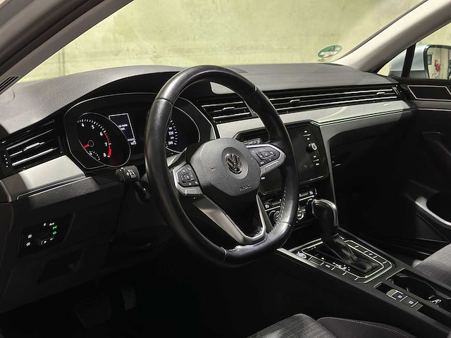 Volkswagen passat variant 1.5 tsi comfort business 7-dsg 150pk 2020 (origineel-nl + 1 eigenaar), h-063-tt - afbeelding 36 van  43
