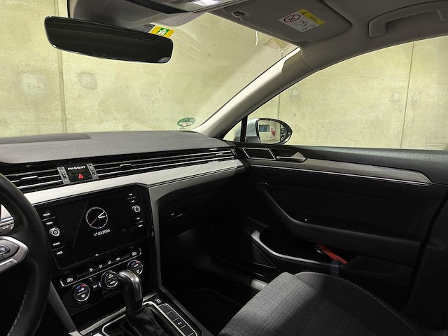 Volkswagen passat variant 1.5 tsi comfort business 7-dsg 150pk 2020 (origineel-nl + 1 eigenaar), h-063-tt - afbeelding 2 van  43