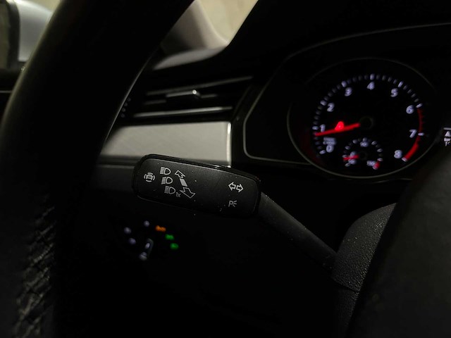 Volkswagen passat variant 1.5 tsi comfort business 7-dsg 150pk 2020 (origineel-nl + 1 eigenaar), h-063-tt - afbeelding 7 van  43