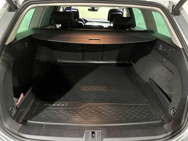 Volkswagen passat variant 1.5 tsi comfort business 7-dsg 150pk 2020 (origineel-nl + 1 eigenaar), h-063-tt - afbeelding 15 van  43