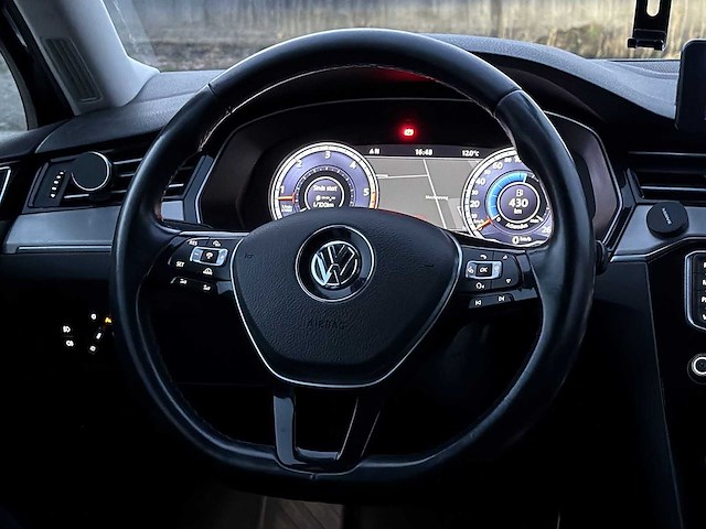 Volkswagen passat variant 1.6 tdi business edition r 2015 | gj-469-p - afbeelding 25 van  35