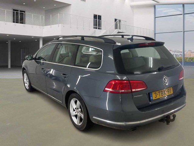 Volkswagen passat variant 1.6 tdi comfortline executive; 3-tbk-91 - afbeelding 4 van  6