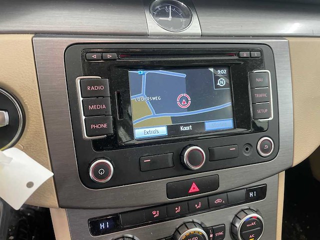 Volkswagen passat variant 1.6 tdi comfortline executive; 3-tbk-91 - afbeelding 14 van  17