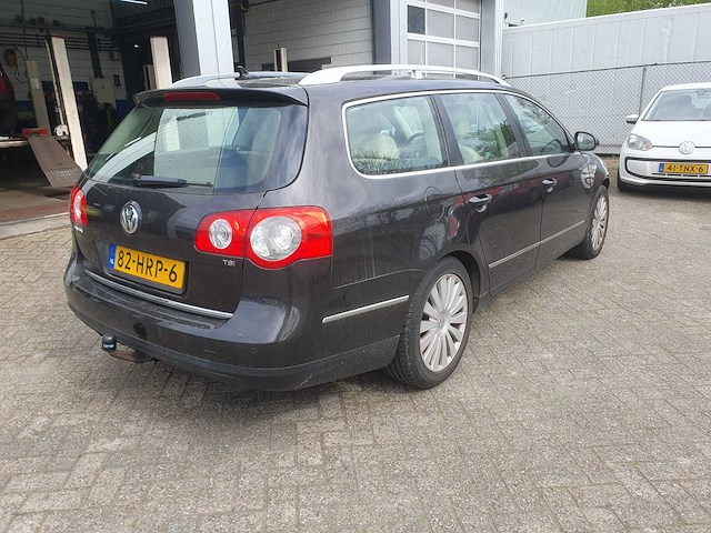 Volkswagen passat variant 1.8 tfsi highlin, 82-hrp-6 - afbeelding 3 van  8