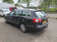 Volkswagen passat variant 1.8 tfsi highlin, 82-hrp-6 - afbeelding 4 van  8