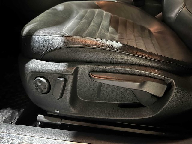 Volkswagen passat variant 1.8 tsi highline 160pk 2011 (origineel-nl), 71-rpv-9 - afbeelding 16 van  55