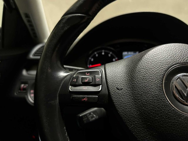 Volkswagen passat variant 1.8 tsi highline 160pk 2013 (origineel-nl) dsg-automaat, 74-zpn-5 - afbeelding 15 van  72