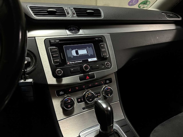 Volkswagen passat variant 1.8 tsi highline 160pk 2013 (origineel-nl) dsg-automaat, 74-zpn-5 - afbeelding 20 van  72
