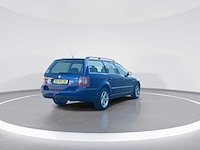 Volkswagen passat variant 1.9 tdi | 96-nt-bl i - afbeelding 4 van  24