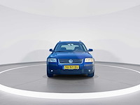 Volkswagen passat variant 1.9 tdi | 96-nt-bl i - afbeelding 12 van  24