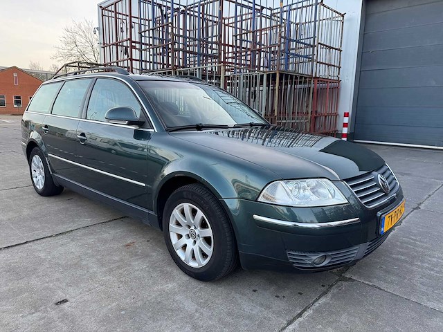 Volkswagen passat variant 2.0-20v athene 71-pr-rj - afbeelding 1 van  4