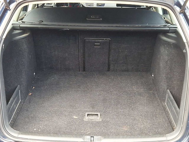 Volkswagen passat variant 2.0 fsi comfortline 2005 | 33-rx-vx - afbeelding 13 van  25