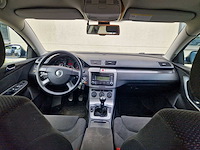 Volkswagen passat variant 2.0 fsi comfortline 2005 | 33-rx-vx - afbeelding 19 van  25