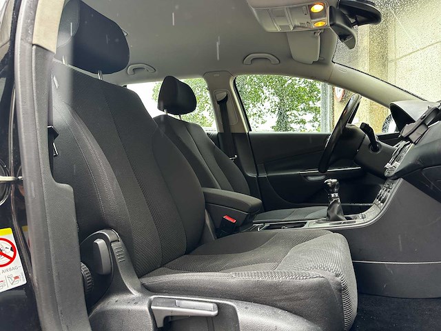 Volkswagen passat variant 2.0 fsi comfortline business 150pk 2007 (origineel-nl), 93-tp-dp - afbeelding 9 van  11