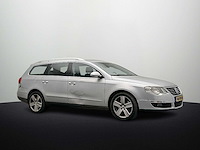 Volkswagen passat variant 2.0 fsi highline 2006 - afbeelding 3 van  21