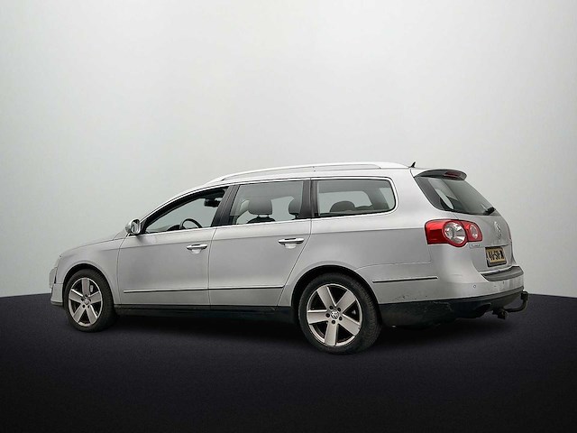 Volkswagen passat variant 2.0 fsi highline 2006 - afbeelding 18 van  21