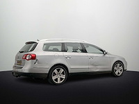 Volkswagen passat variant 2.0 fsi highline 2006 - afbeelding 21 van  21