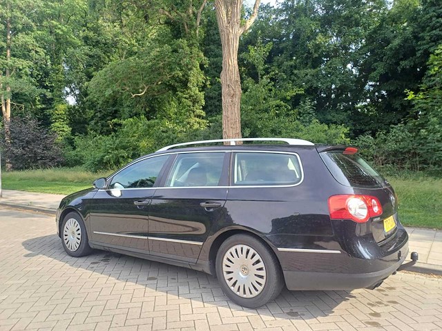 Volkswagen passat variant 2.0 fsi sportline, 77-tj-nv - afbeelding 4 van  11