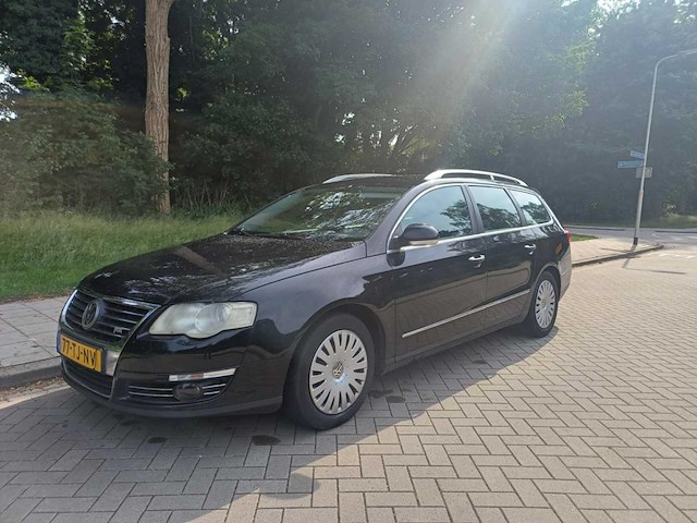 Volkswagen passat variant 2.0 fsi sportline, 77-tj-nv - afbeelding 1 van  11