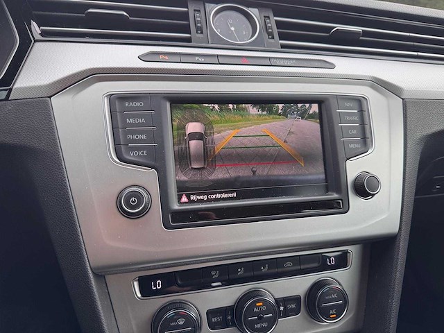 Volkswagen passat variant 2.0 tdi highline automaat; tf-791-x - afbeelding 1 van  12