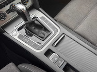 Volkswagen passat variant 2.0 tdi highline automaat; tf-791-x - afbeelding 3 van  12