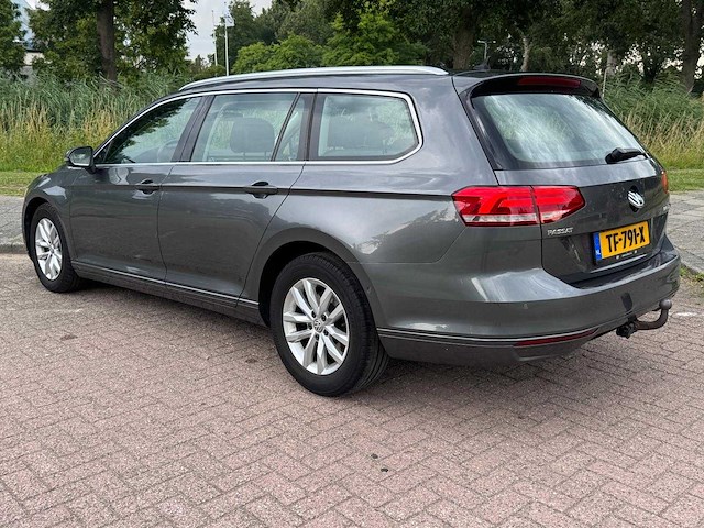 Volkswagen passat variant 2.0 tdi highline automaat,* tf-791-x - afbeelding 12 van  17