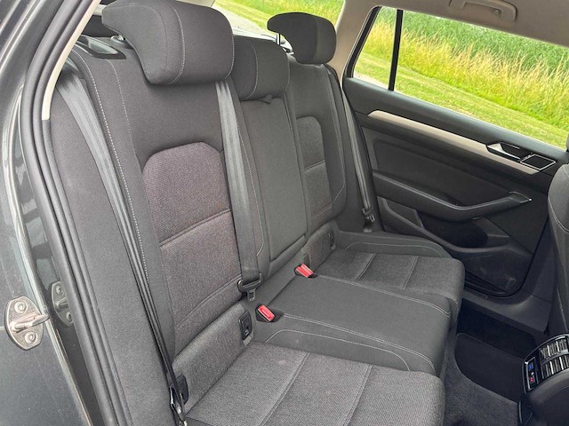 Volkswagen passat variant 2.0 tdi highline automaat,* tf-791-x - afbeelding 16 van  17