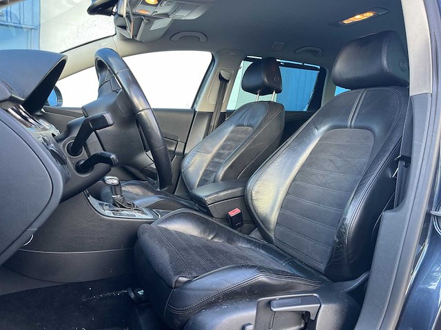 Volkswagen passat variant 3.2 v6 highline 4motion 2007 | 93-xb-kr - afbeelding 12 van  26