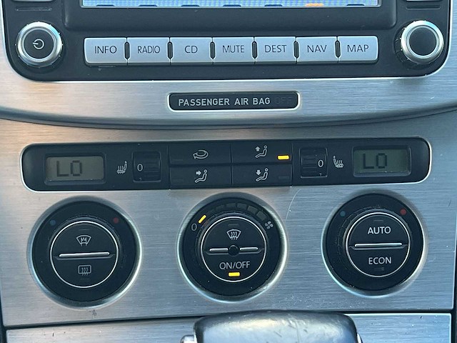 Volkswagen passat variant 3.2 v6 highline 4motion 2007 | 93-xb-kr - afbeelding 10 van  27