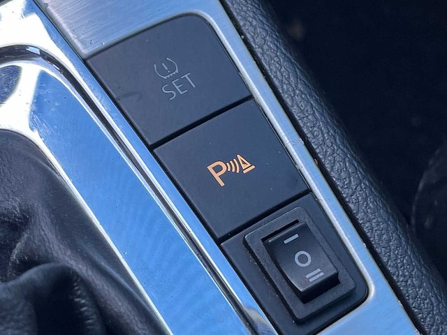 Volkswagen passat variant 3.2 v6 highline 4motion 2007 | 93-xb-kr - afbeelding 9 van  28
