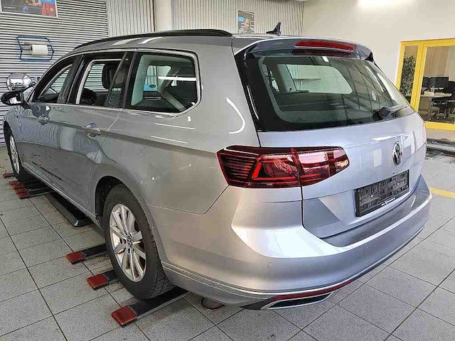 Volkswagen passat variant gte 1.4 tsi phev 218pk automaat 2021 - afbeelding 12 van  20