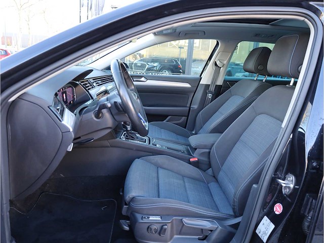 Volkswagen passat variant gte 1.4 tsi phev 218pk automaat 2021 - afbeelding 4 van  49