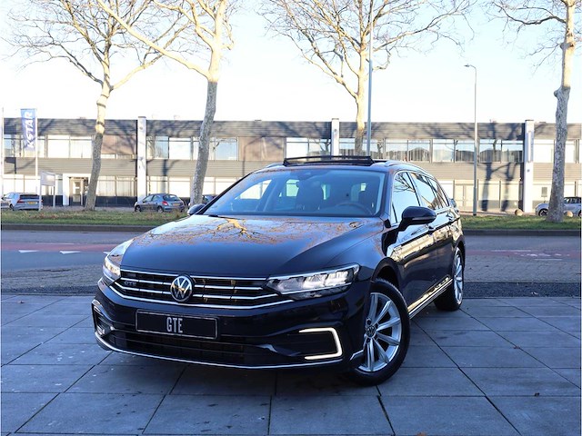 Volkswagen passat variant gte 1.4 tsi phev 218pk automaat 2021 - afbeelding 1 van  49