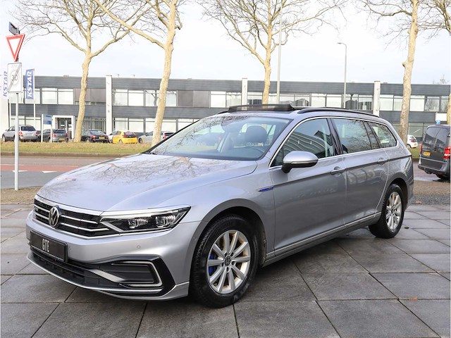 Volkswagen passat variant gte 1.4 tsi phev 218pk automaat 2021 - afbeelding 2 van  40