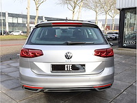 Volkswagen passat variant gte 1.4 tsi phev 218pk automaat 2021 - afbeelding 34 van  40