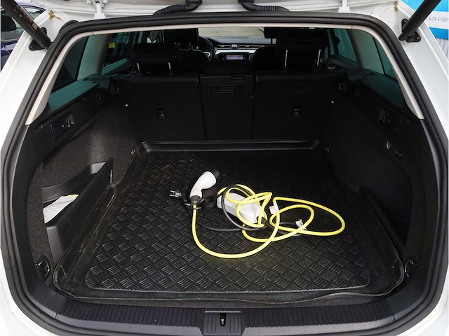 Volkswagen passat variant gte 1.4 tsi phev 218pk automaat 2021 - afbeelding 19 van  27