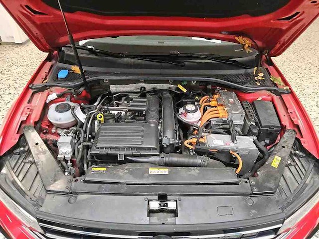 Volkswagen passat variant gte 1.4 tsi phev 218pk automaat 2021 - afbeelding 10 van  19