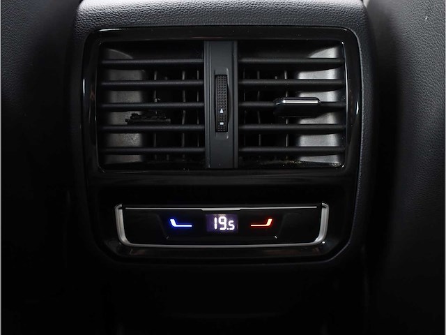 Volkswagen passat variant gte 1.4 tsi phev 218pk automaat 2021 - afbeelding 14 van  32