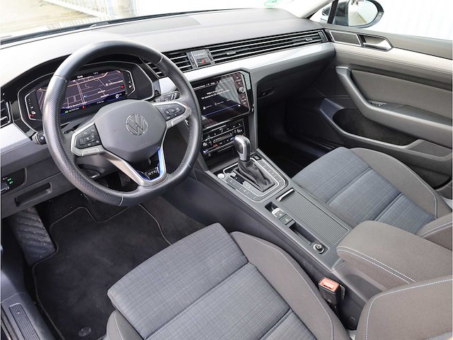 Volkswagen passat variant gte 1.4 tsi phev 218pk automaat 2021 - afbeelding 2 van  36
