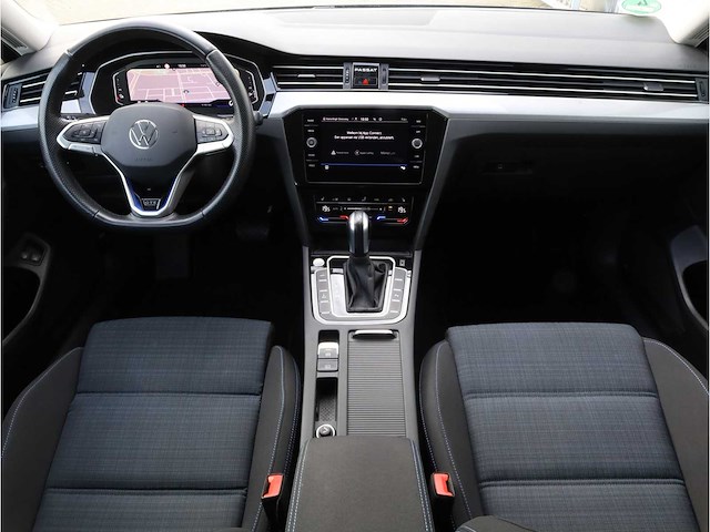 Volkswagen passat variant gte 1.4 tsi phev 218pk automaat 2021 - afbeelding 7 van  36