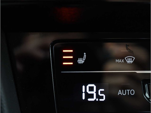 Volkswagen passat variant gte 1.4 tsi phev 218pk automaat 2021 - afbeelding 13 van  36