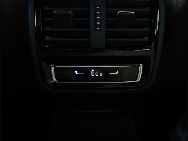 Volkswagen passat variant gte 1.4 tsi phev 218pk automaat 2021 - afbeelding 26 van  36