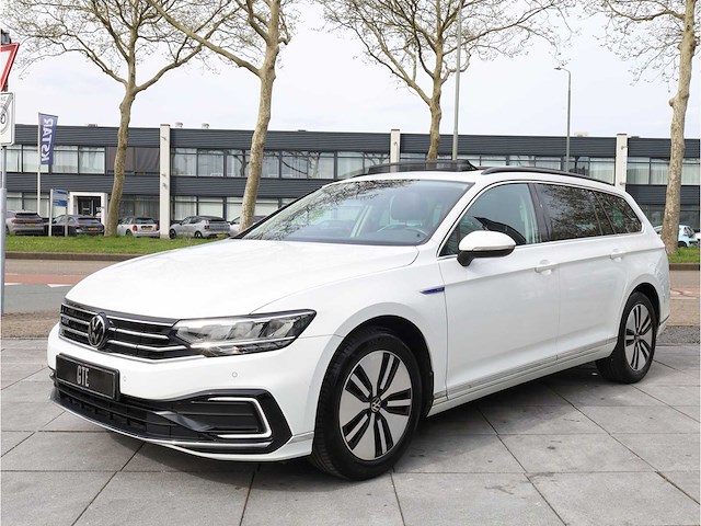 Volkswagen passat variant gte 1.4 tsi phev 218pk automaat 2021 - afbeelding 34 van  38