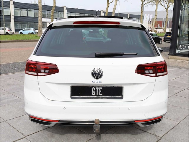 Volkswagen passat variant gte 1.4 tsi phev 218pk automaat 2021 - afbeelding 28 van  38