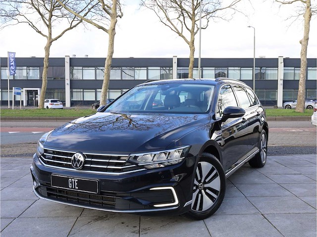 Volkswagen passat variant gte 1.4 tsi phev 218pk automaat 2021 - afbeelding 1 van  33