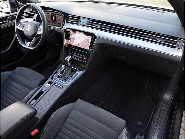 Volkswagen passat variant gte 1.4 tsi phev 218pk automaat 2022, jpg-10-s - afbeelding 4 van  46